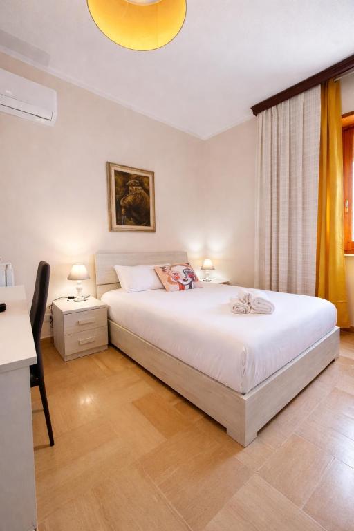 FANTASTIC SARDINIA RESIDENZA LE TERRAZZE SASSARI CASA G PISCHEDDA Attico Vista Mare - Housity