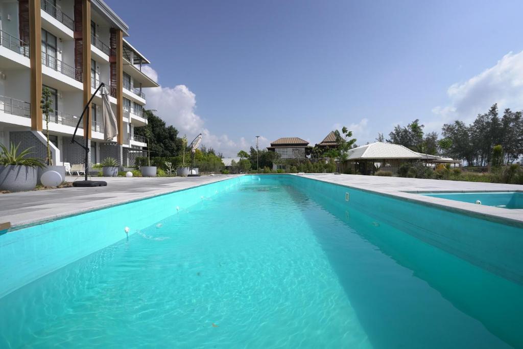 Koh Talu On Shore Hotel & Resort - Housity