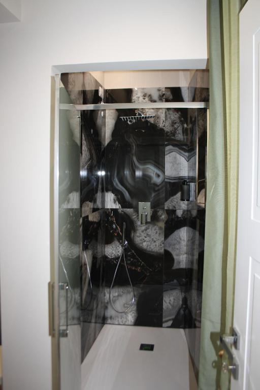 Palazzo Partenope - Camera Quadrupla Con Bagno Privato