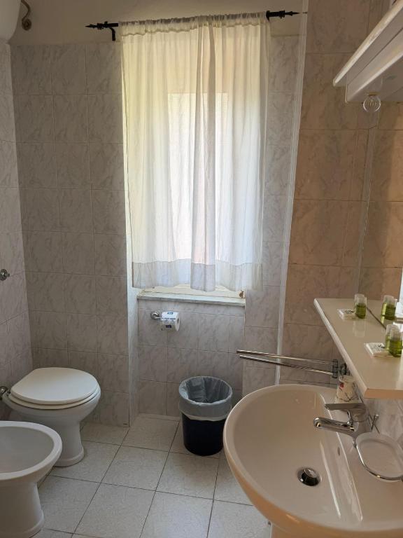 Hotel Villa Flora - Chambre Lits Jumeaux Économique