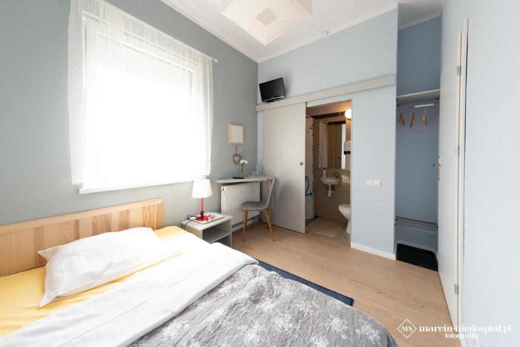 Bed&Breakfast Mikunda - Single Room