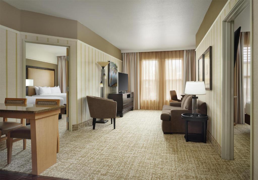 Sonesta Suites Scottsdale Gainey Ranch photo