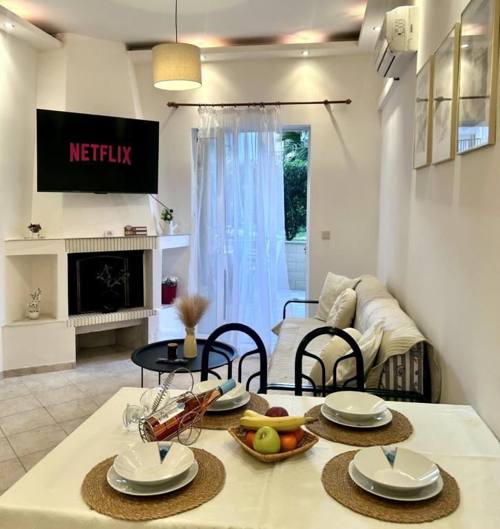 Niki Apartment 100 meters from beautiful Beach - Pefkochori