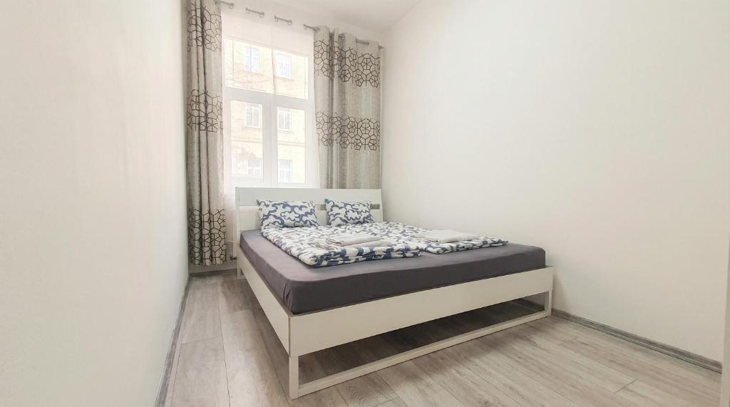5-BR Apt - 3 Min to Enkplatz, 9 Min to City Center
