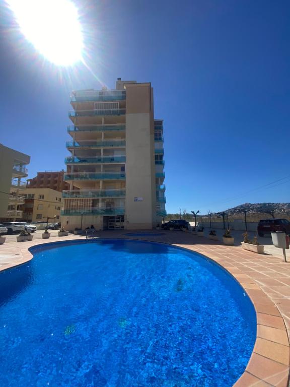 a 20 METROS DE LA ARENA WIFI, PISCINAS, PARKING,AIRE ACONDICIONADO