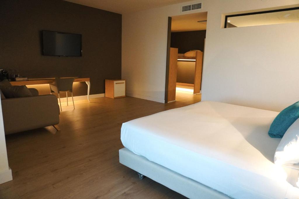 Hotel Brisamar Suites - Suite With Sea View