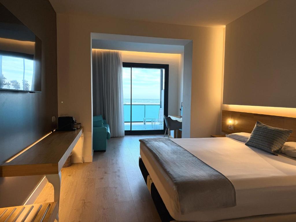 Hotel Brisamar Suites - Junior Suite With Sea View