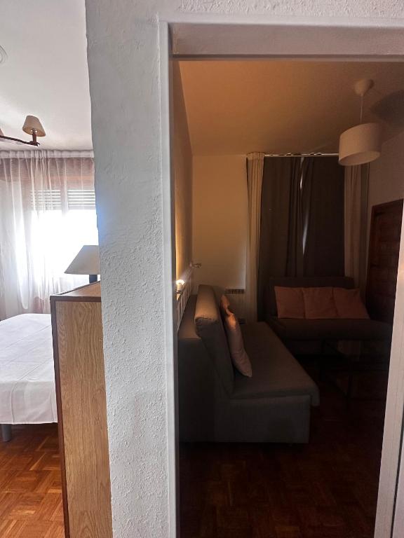 Portal De La Rioja - Family Room