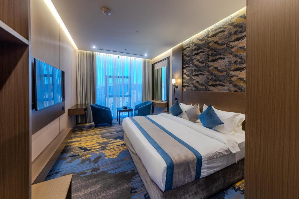 MORA HOTEL