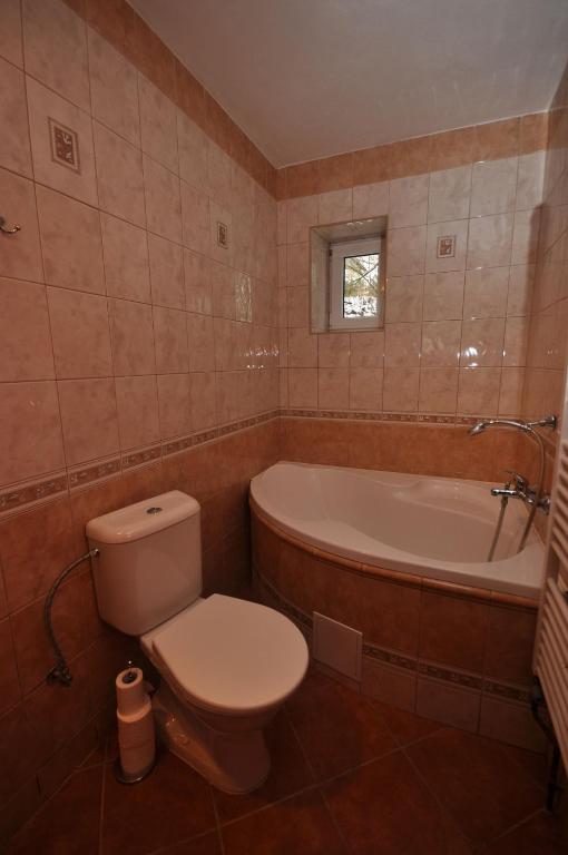 Fotografie z fotogalerie ubytování Holiday home Mrklov/Riesengebirge 2468 v destinaci Mrklov