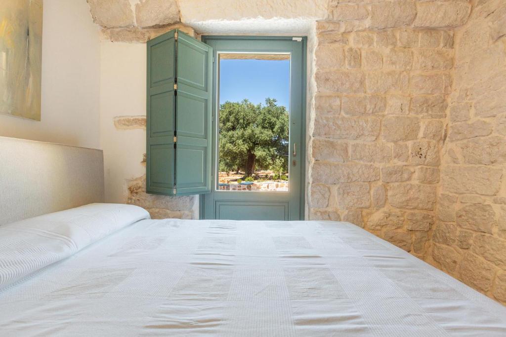 Trullo Kalupe by Perle di Puglia