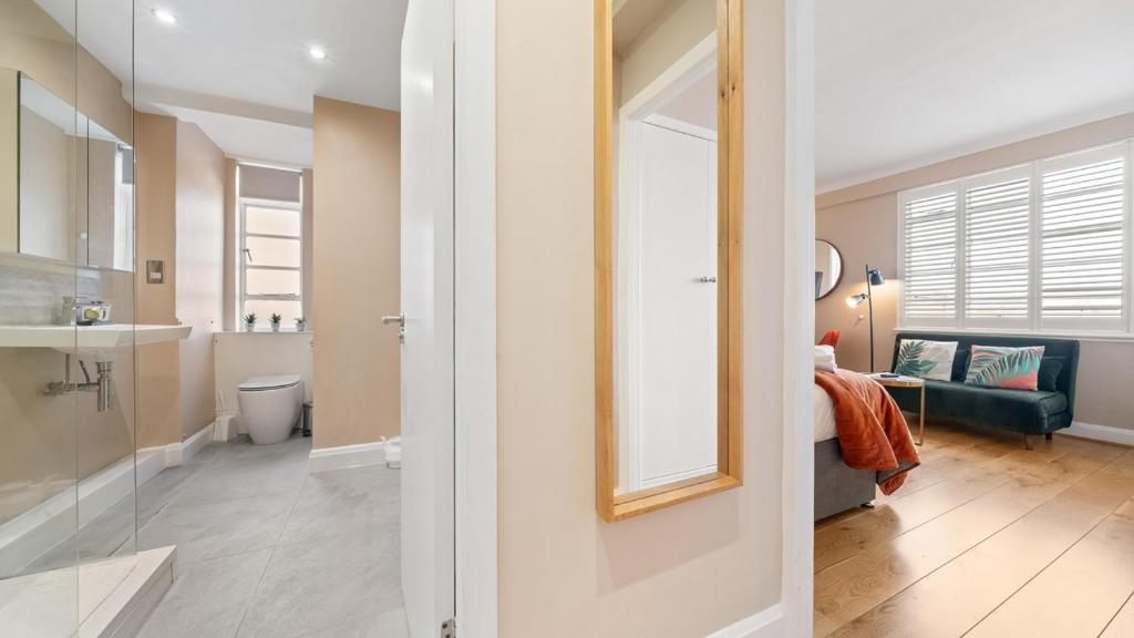 Nell Gwynn Chelsea Accommodation - Studio