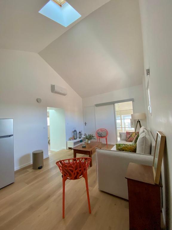La Papaline de Caroline - Two-Bedroom Deluxe Apartment