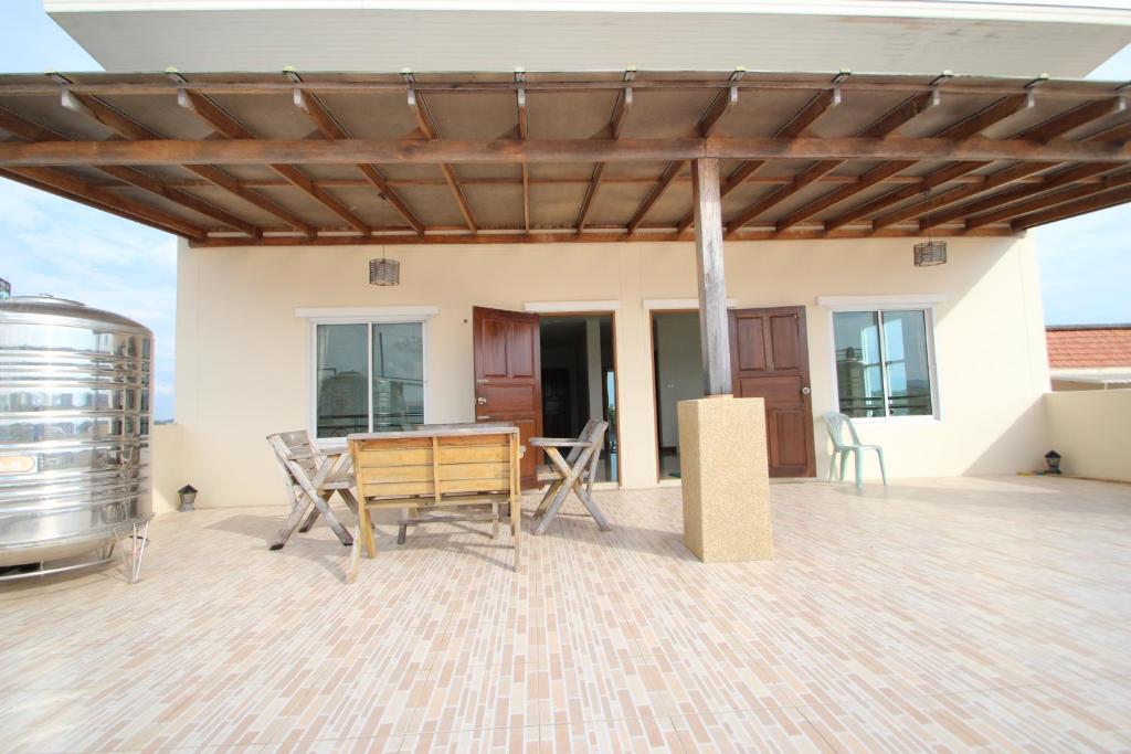 Balkón nebo terasa v ubytování Uncle House Krabi