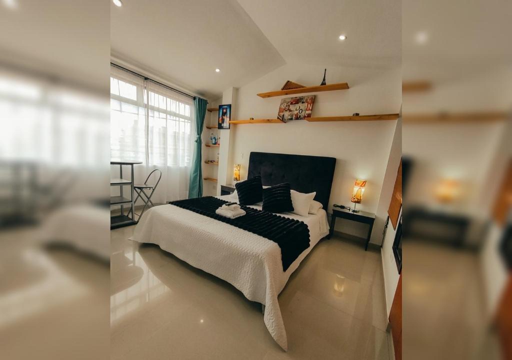 HABITACIÓN AMPLIA y CÓMODA CON BAÑO PRIVADO