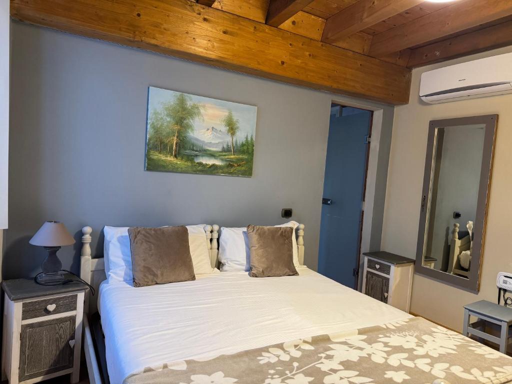 Il Torchio - Guest House Lago Maggiore - Tweepersoonskamer Met 1 Of 2 Bedden