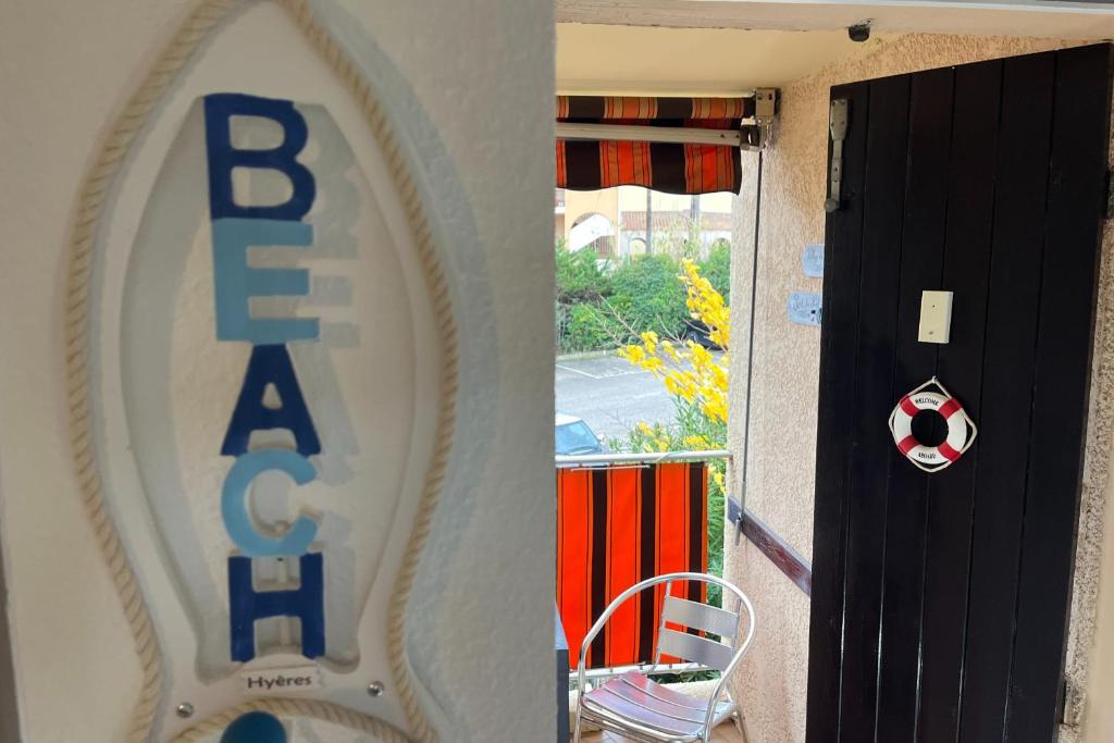 The Little Arbanais Ideal studio near the sea