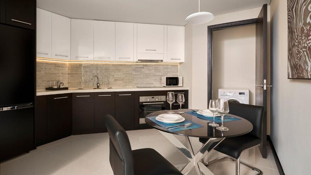 Studio King Suite with Ocean View