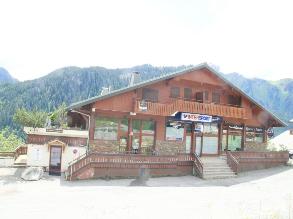 Apartment in Petit Châtel near Cable Car