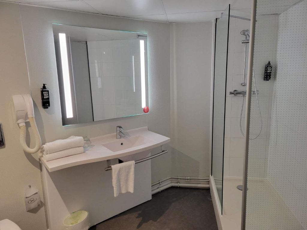 ibis Chateauroux - Standard Double Room