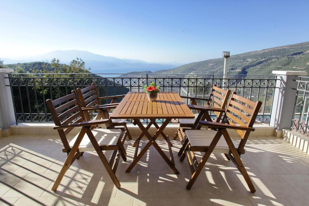 Treanto Nafpaktos Boutique Hotel - 海景公寓