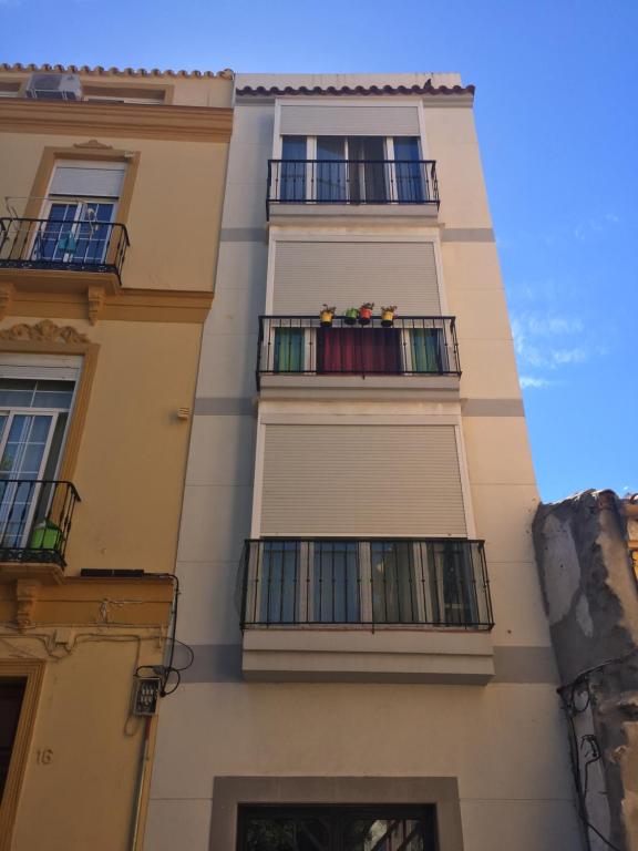 Budova, v ktorej sa apartmán nachádza