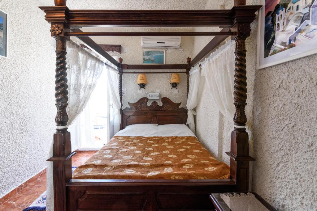 Hotel Porto Perissa - 7