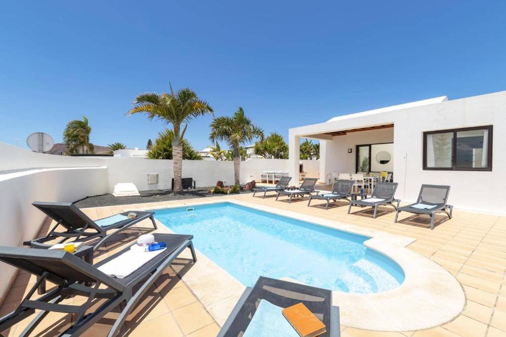 Villa Norma by Villa Plus