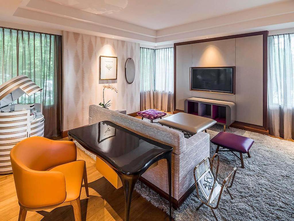 Sofitel Singapore Sentosa photo