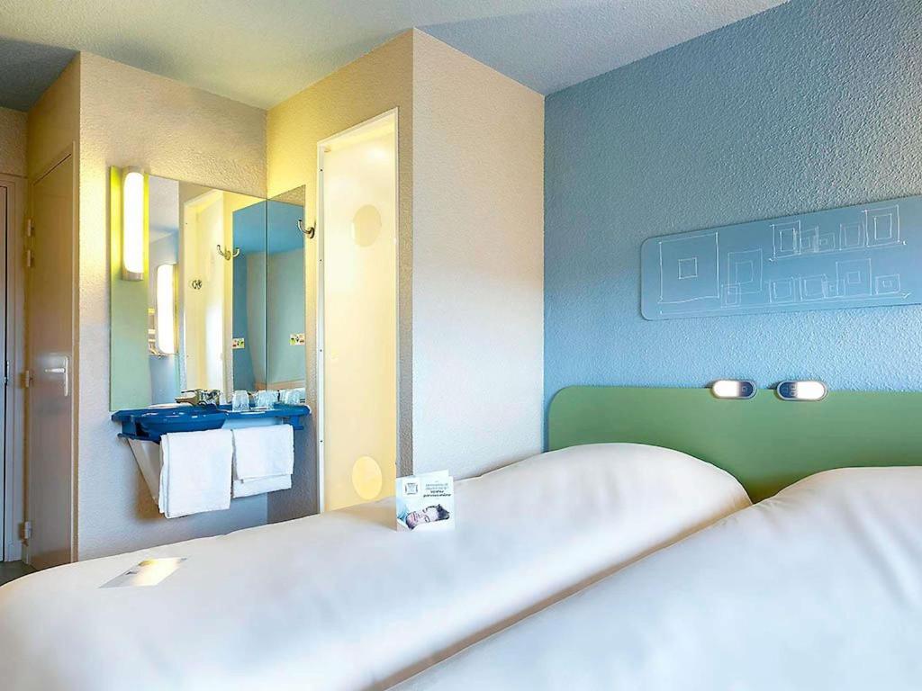 ibis budget La Roche Sur Yon Vendespace - Tweepersoonskamer Met 2 Aparte Bedden