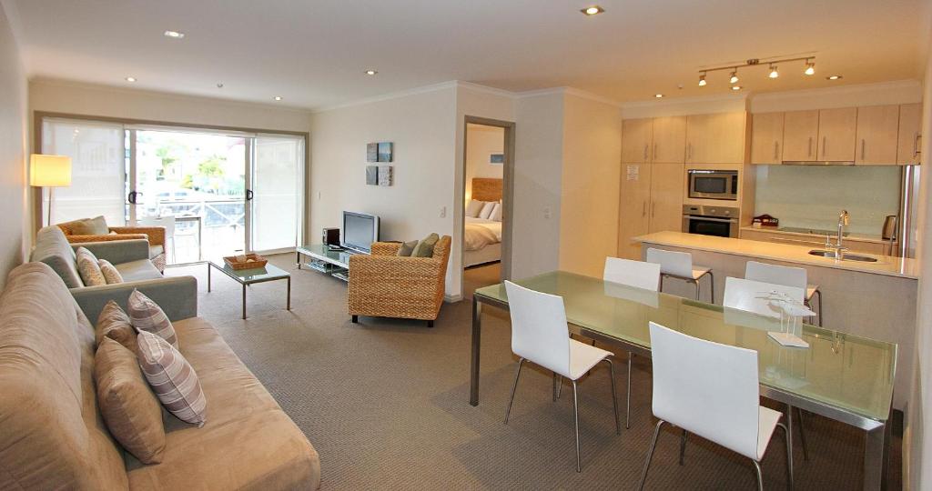 Crow's Nest Apartments - İki Yatak Odalı Daire