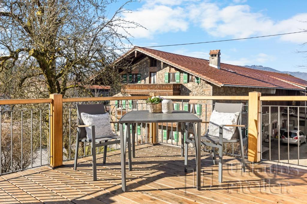Ferienwohnung Antretter **** - Apartment With Balcony