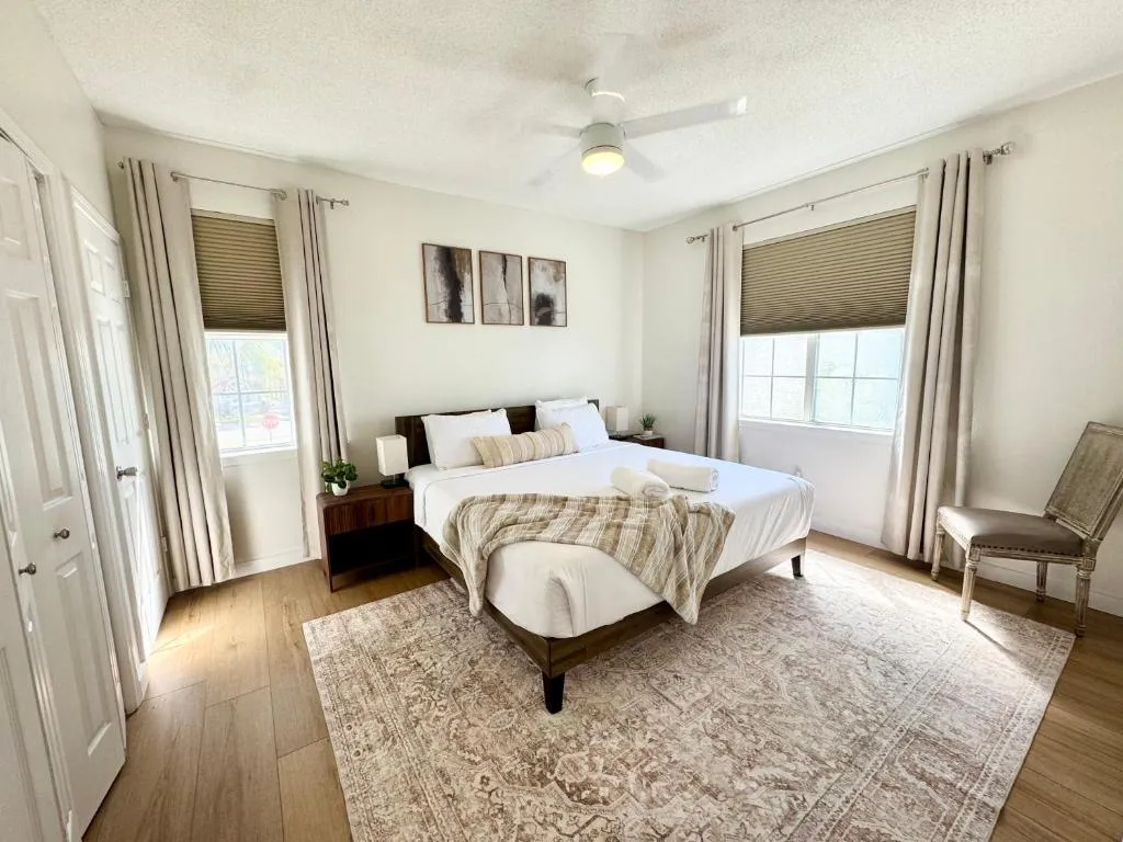 Sunny escape in Miramar Beach