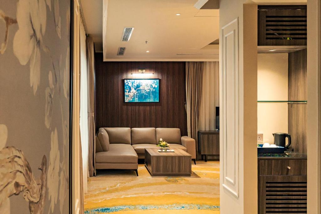 Suite Có Ban Công + Xe Đưa Đón Miễn Phí Đến Trung Tâm Thành Phố