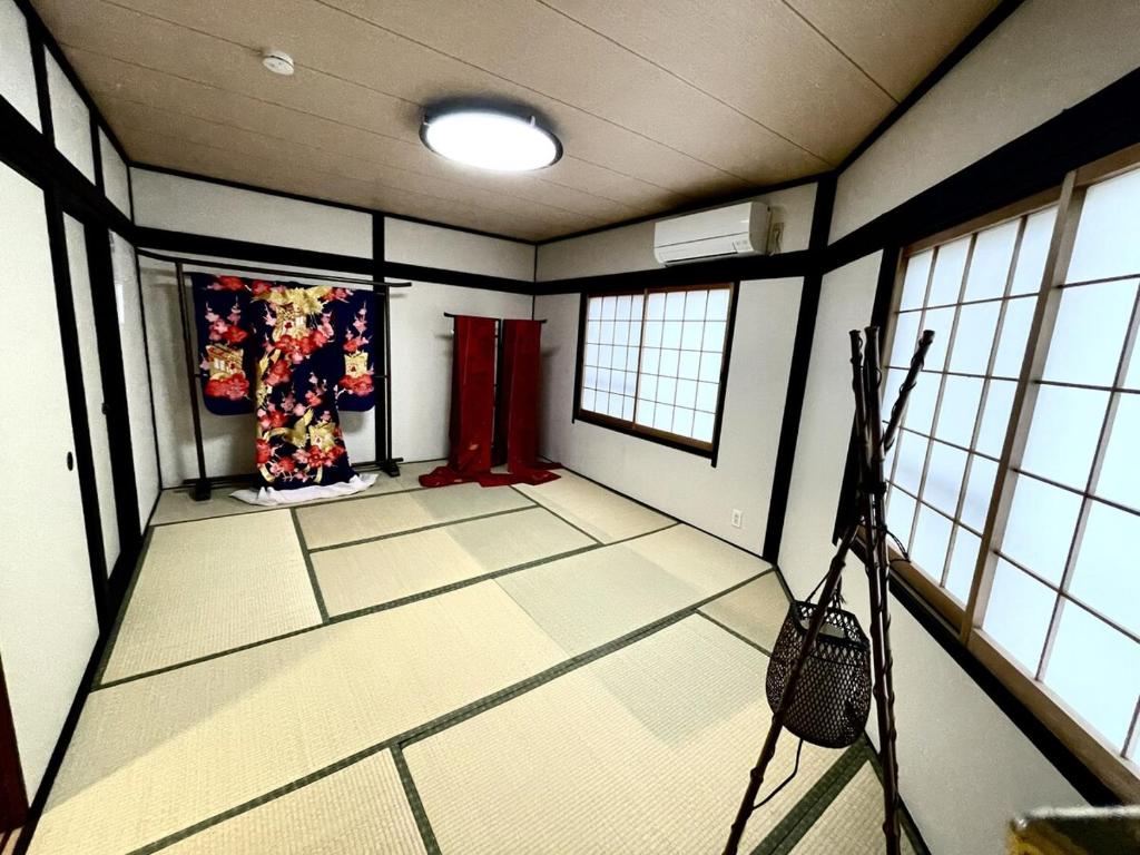 Cherishes Japanese tradition,2 min to subway station, 3 min to Kaiyukan