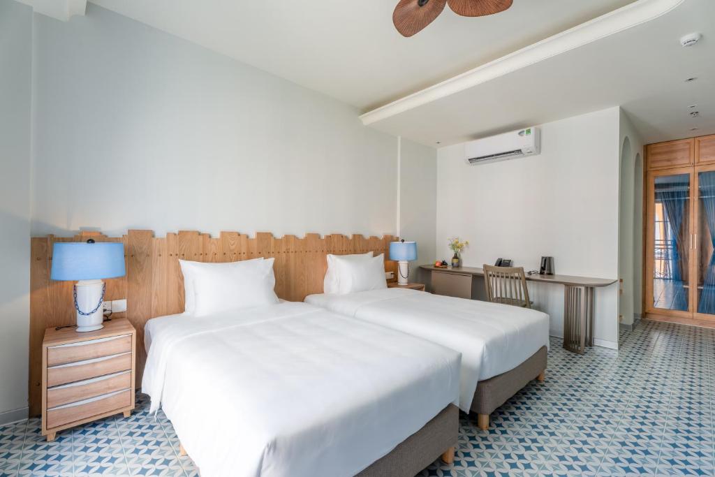 Phòng Deluxe Giường Đôi/2 Giường Đơn Nhìn Ra Núi