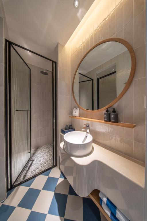 Phòng Deluxe Giường Đôi/2 Giường Đơn Nhìn Ra Núi