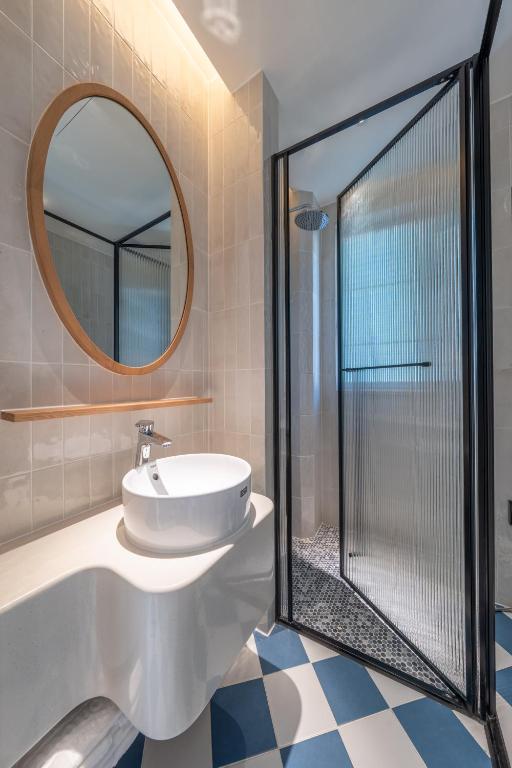 Suite Nhìn Ra Thành Phố
