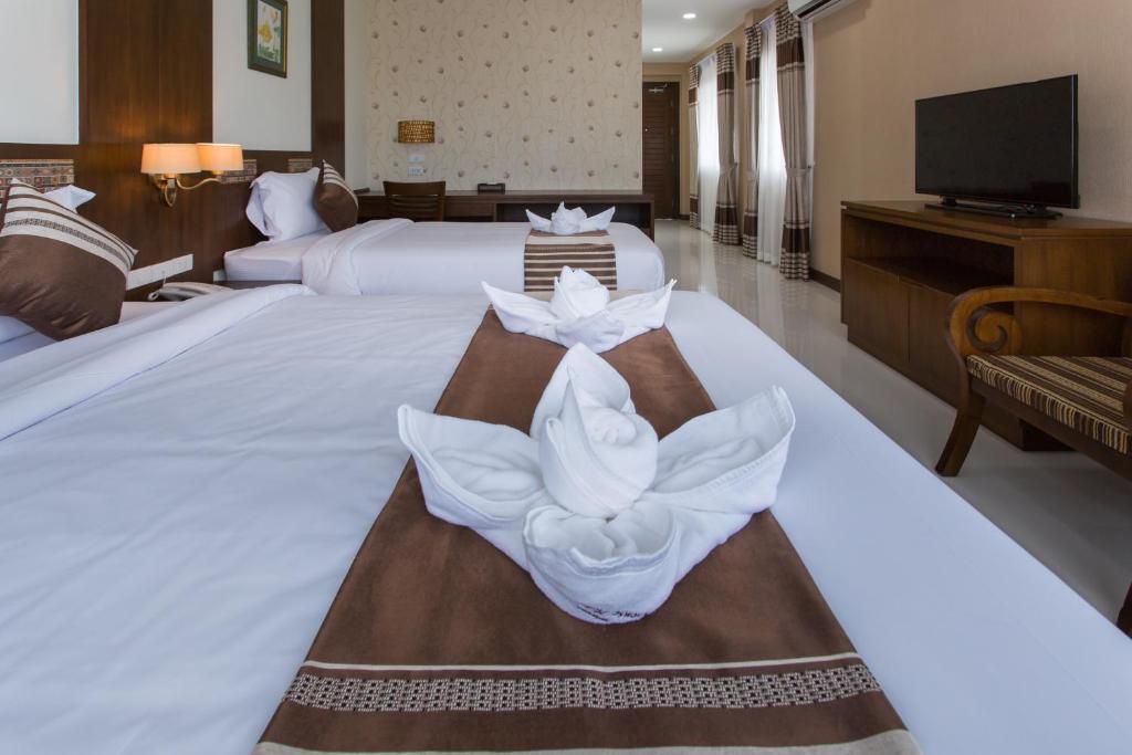 Mhonsa Hotel - Deluxe Triple Room