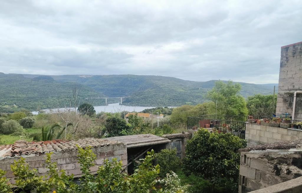 a view of the mountains from a building at Oasi Relax Lago Omodeo Casa Demartis in Tadasuni