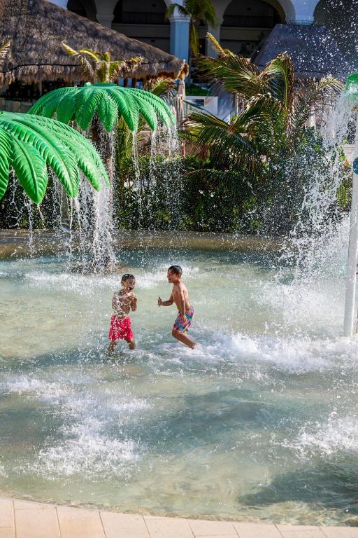 Marriott Cancun, An All-Inclusive Resort photo