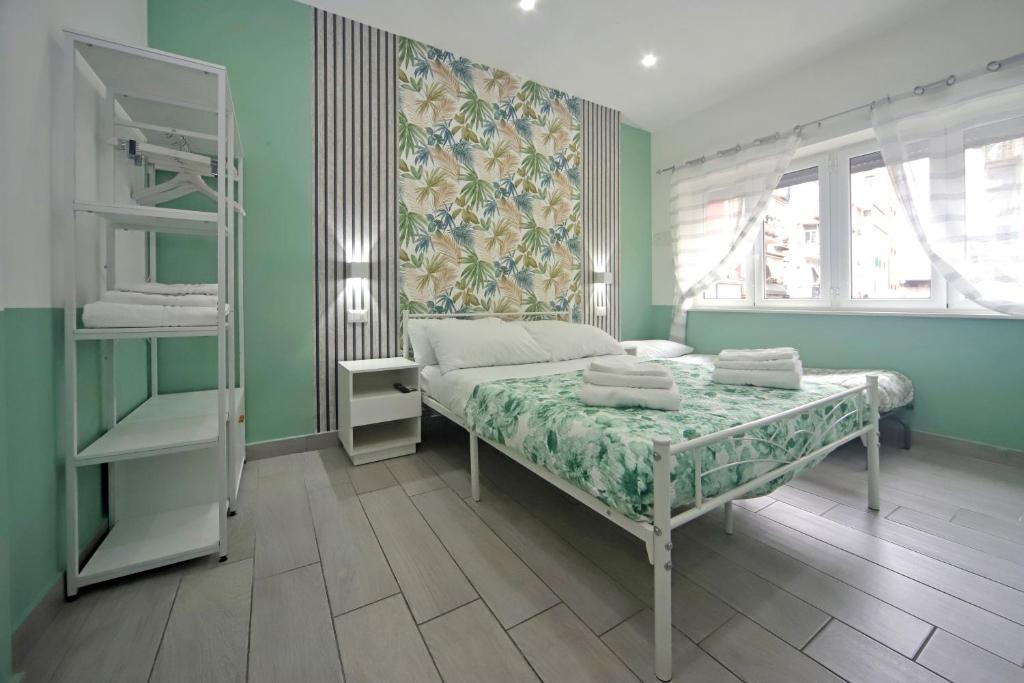 Dimora di Antonietta Room - near Train Station & Wi-Fi