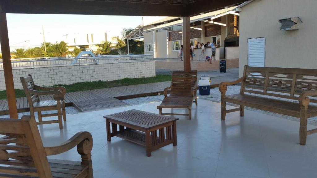  CASA DUPLEX - ARRAIAL DO CABO (Monte Alto)