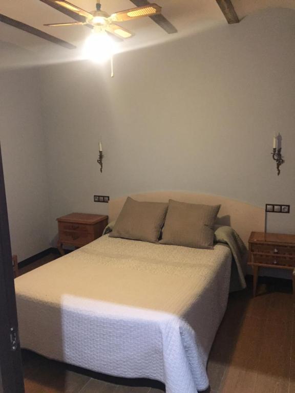 Posteľ alebo postele v izbe v ubytovaní Casa Rivera Río Jucar