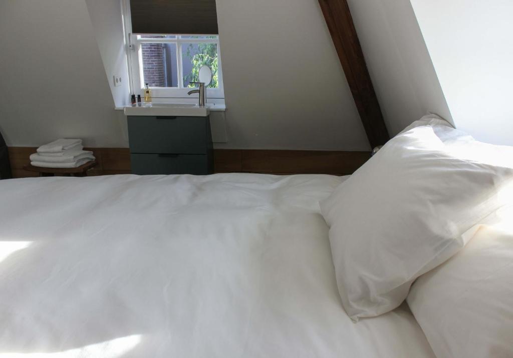 Boutique Hotel Nieuw Uilenburg - Resim 19