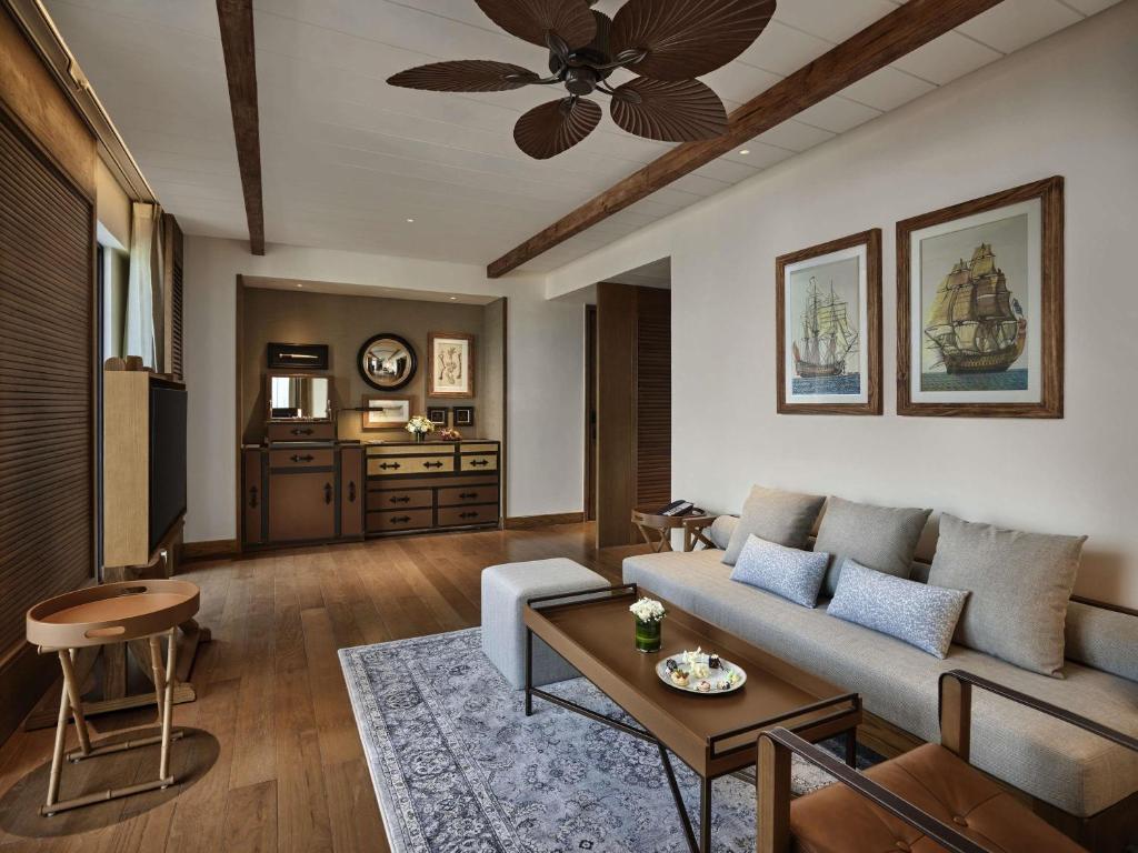 Suite Admiral Có Ban Công Nhìn Ra Biển - Miễn Phí Sử Dụng Club Lounge