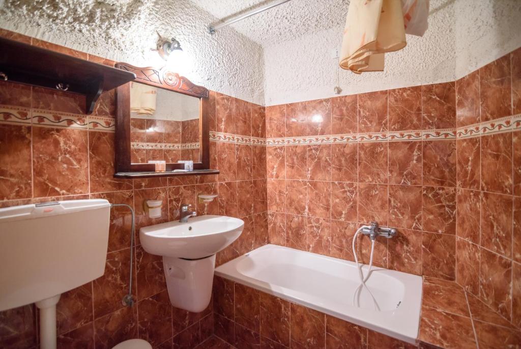 Hotel Porto Perissa - 12