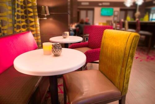 Hampton Inn & Suites La Porte, TX photo