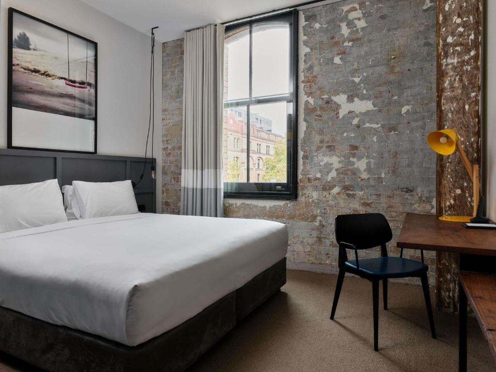 Hotel Woolstore 1888, Sydney - Handwritten Collection