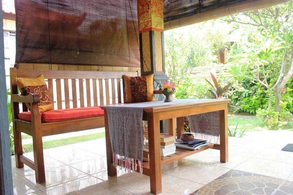 Pondok Shindu Guest House - 9